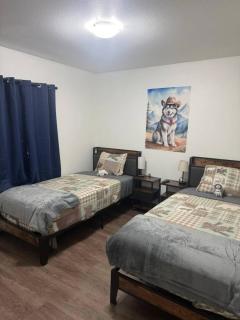 Pet Friendly Wasilla Home with Fire Pit and Mountain View Balcony Near Hatcher Pass - 2