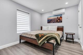 Breezy Seaside Escape 2BR Free Parking Steps to Beach - 8