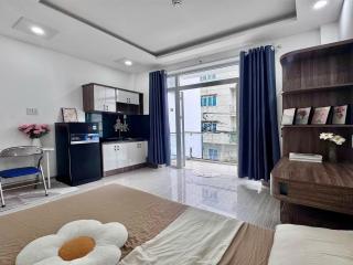 Phòng Ban Công Phú Nhuận - 1