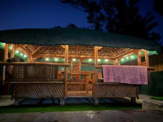 The Valdez Hideaway and pool house - 2