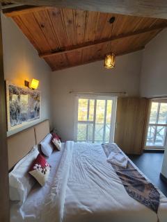 Lakeview RnR Premium stay - 8