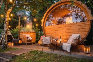 Przystanek Jeziorna 49 - 7