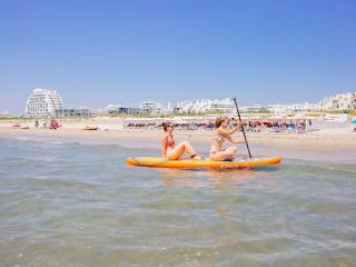 Studio cabine avec piscine proche plage et commerces - FR-1-328-156 - 1