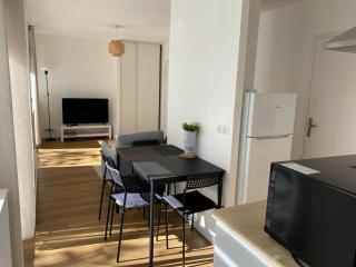 Nice bright 1 bedroom apartment with balcony - N3 - 5