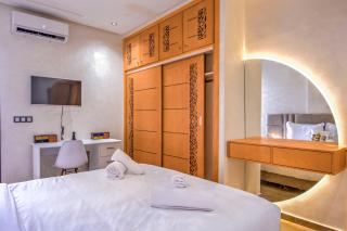 Spacious Apartment Fès City Center & Train Station kar1 - 4