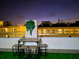 Michelangelo II Rooftop Terrace BBQ - 3