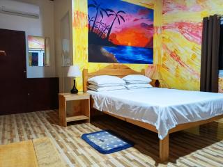 Mural Mountain Stay - 9