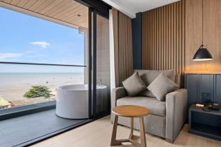 The Turtle Hotel Bangsaen - 1