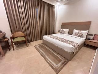 Kairvi Fort Resort Moradabad I Luxury Resort - 3