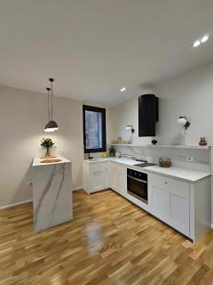 Central Comfort Tirana-By Green Terrace - 8