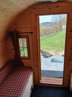 Schlaffass - kleiner Berghof im bayerischen Wald - 3