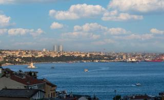 Bosphorus View Private Terrace Taksim Cihangir Apartment - 4