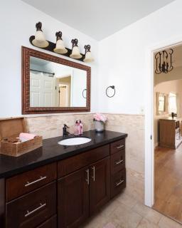 Tranquil Oasis! Affordable Comfort in Glendale - 7
