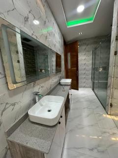 Luxury 4 Bedroom Duplex located at Ikeja Gra - 5