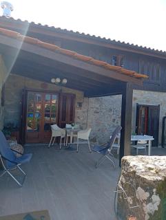 CASA DE MADEIRA E PEDRA - 9