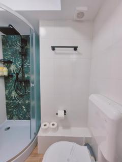 Central Comfort Suites - Geo8 - 5