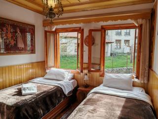 MetsoVillas Traditional Suite 4 - Στην Καρδιά του Μετσόβου - 8