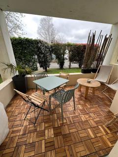 Appartement cocooning avec terrasse et piscine - 8