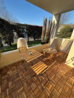 Appartement cocooning avec terrasse et piscine - 3