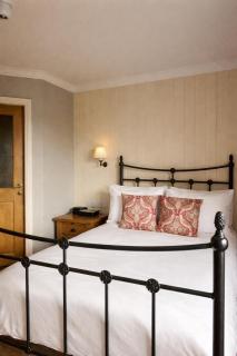 The Highlands Hotel - Glenties - 9