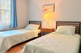 Serene 3BR House in South Yarmouth - 1