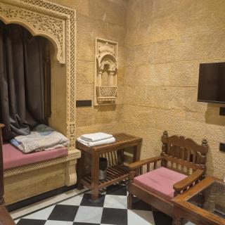 Satellite Gest House Only Family - 9