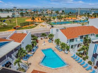 Spring & Summer Special! Waived Resort Fee! Your Family Vacation Awaits at Madeira Beach Yacht Club! - 8