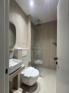 Elios Near Centre Apartment - 8