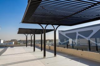 Amara BLVD 1BR Spacious Living Room - 3