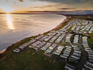 Park Lane B04 - Crimdon Dene Holiday Park - 4
