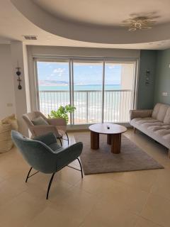 Blue love seaview - 9