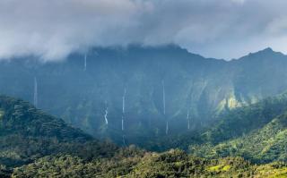 Luxury Hale Mahina North Shore Oasis with Solar Heated Pool - 3
