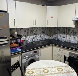 Grand Appartement récent - Climatisé - 2 chambres - Parking sécurisé gratuit - 4