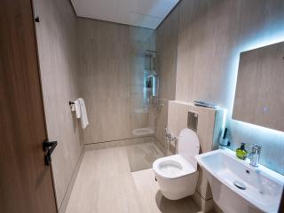 Amara BLVD Cozy 1BR High Speed Wifi - 8