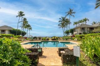 Poipu Kapili 35 Stylish Retreat with Superb Pool & Walk to Beach - 4