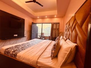 Such Heavan Resort A Luxury Rooms & Premium Property Near Kempty Fall - 3