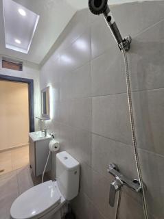 Dar Anza Stylish 2BR, Espresso Ground Floor - 1