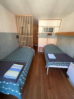 File dans ta chambre ! - 7