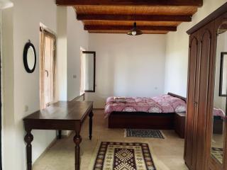 Nukriani Keiptauni Residence - 1