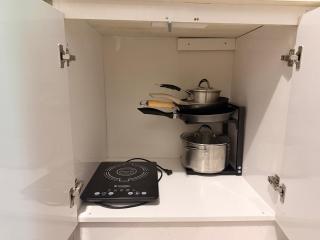 Near Mactan Airport, Pool, Fast WiFi, Netflix & Disney - 8