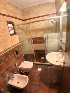 Luxury Family Furnished Apartment - 5