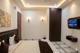 Hotel Brasil - Near Taj Mahal, Agra - 6