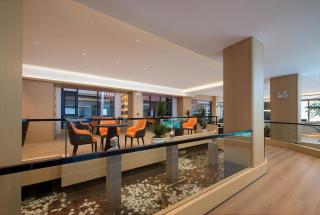 Zhangjiajie Huan Sha Ju Hotel一Newly opened in 2026 一robot service一coffee bar 一24 hour ice supply一free washing machine and dryer 一close to East Gate Ticket Office一Baofeng Lake一Huanglong Cave Scenic Area - 1