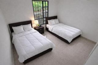 Quiet country villa with amazing views - 3