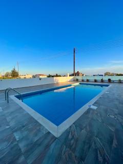 Daniel's Hotel Apartments - 7