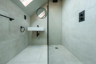 Westbury Collection - The Village Residence - 8