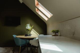 Westbury Collection - The Village Residence - 4