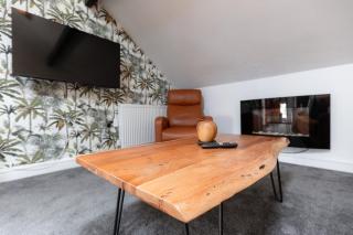 Hot Tub Cottage Near Llandudno & Snowdonia with Garden and Scenic Views - 3