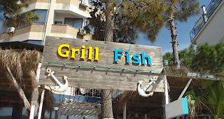 QUE SERA SERA BEACH West Durres Shkembi FREE PARKING 3 minute walk to beach AND best seafood restaurant in Albania - 1