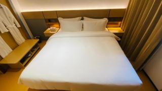 All Seasons Hôtel Abidjan - 1